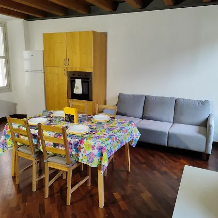 Centralissimo Casa Volt *