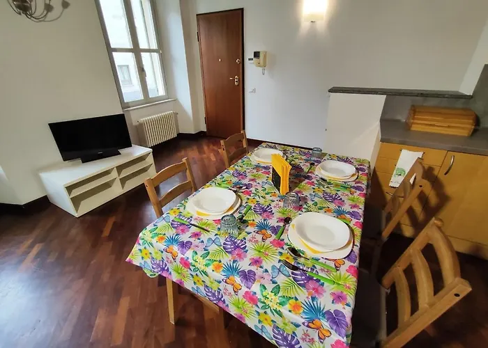 Centralissimo Casa Volt شقة